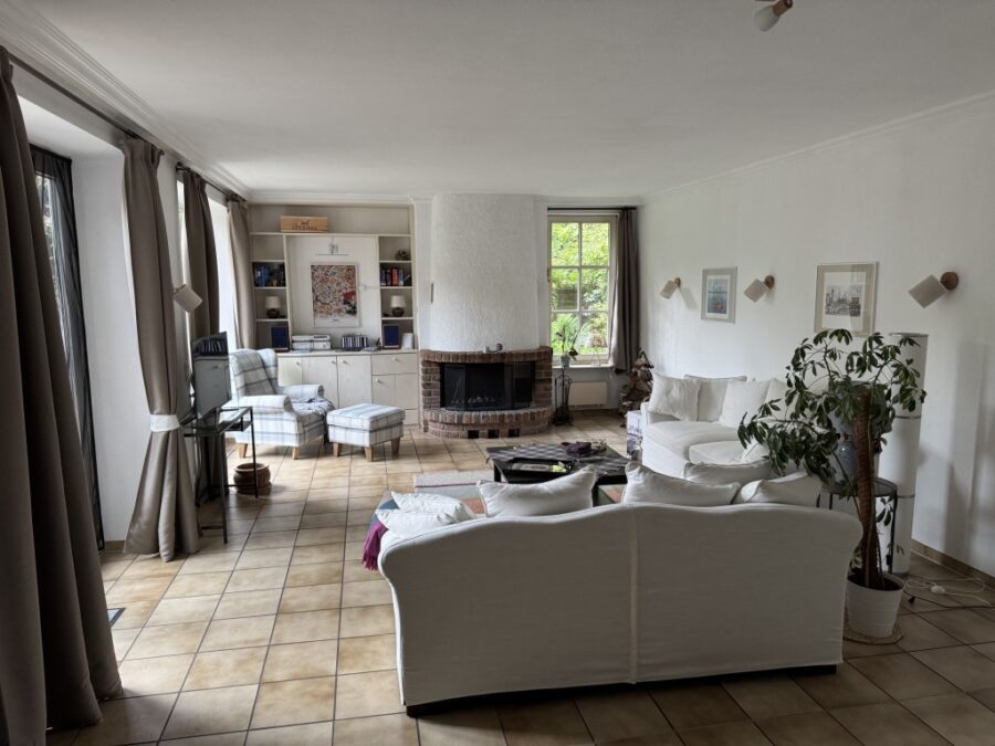 Haus im Haus mit Garten und Doppelgarage! - Foto 2