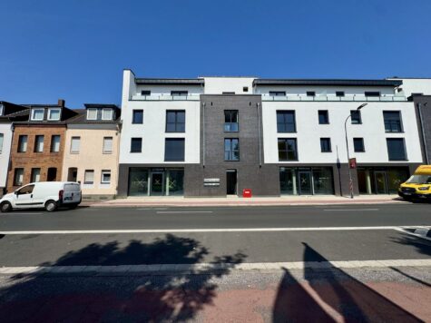 Neubauprojekt Jülicher Landstraße mit 18 Mietwohnungen und 5 Gewerbeeinheiten, 41464 Neuss, Etagenwohnung