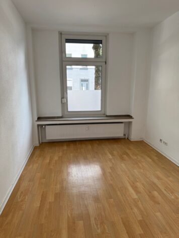 Schönes Appartement i. d. Nähe UNI u. Volksgarten, 40227 Düsseldorf, Erdgeschosswohnung