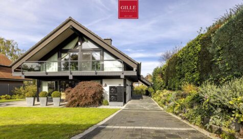 R-E-S-E-R-V-I-E-R-T —-Neuss-Süd: Freistehendes 1-Familienhaus mit hervorragender energetischer Qualität in Spielstraße, 41472 Neuss, Einfamilienhaus