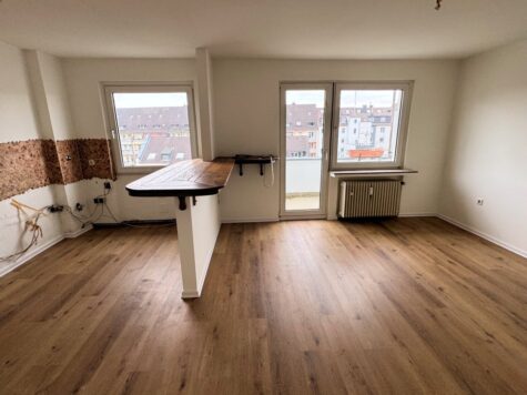 Traumhafte 3-Zi.-ETW mit zwei Balkonen, 40476 Düsseldorf, Etagenwohnung