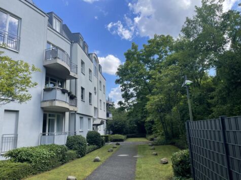 Hochwertiges 1-Zi.-Appartement m. Balkon u. TG-Stellplatz, 41464 Neuss, Etagenwohnung