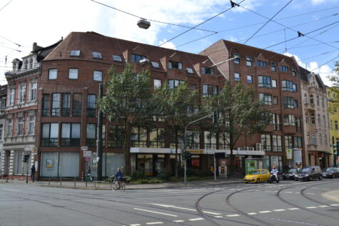 Apartment mit Balkon in Düsseldorf-Unterbilk, 40219 Düsseldorf, Etagenwohnung