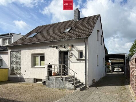 Umfangreich modernisiertes Einfamilienhaus mit Garage, Werkstatt und jede Menge Potenzial, 41464 Neuss, Einfamilienhaus