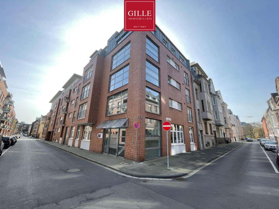 Neuss-City: Barrierefreie 3-Zimmerwohnung mit 2 Bädern, EBK, Loggia, Aufzug und 2 TG-Stellplätzen - Hausansicht