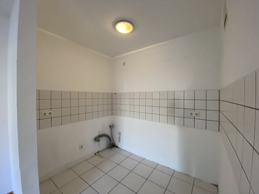Neuss – Dreikönigenviertel, 1,5 Zimmerwohnung mit Balkon, stadtnah, sofort verfügbar! max. 1Person - Foto 3