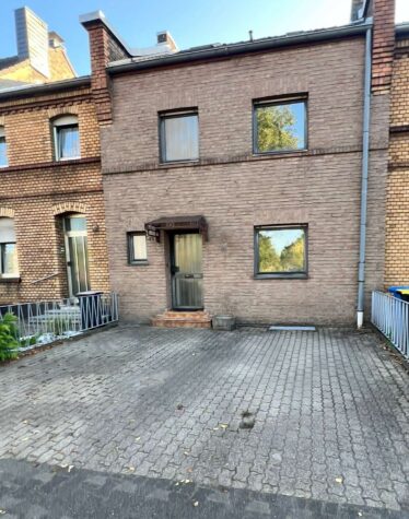 Neuss-Augustinusviertel: „Jede Menge Potenzial“ Einfamilienhaus mit Garten und Stellplatz, 41464 Neuss, Einfamilienhaus