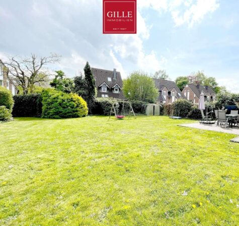 IHR TRAUMHAUS ZUM GREIFEN NAH: Grundstück mit Baugenehmigung für freistehendes EFH nach WEG geteilt, 41466 Neuss, Wohngrundstück