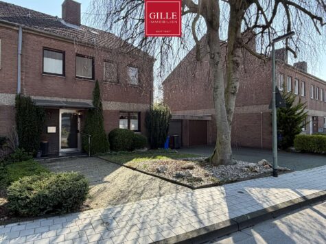 Neuss-Dreikönigenviertel: Attraktives und gepflegtes 1-Familien-Eckhaus mit Garten und Garage, 41464 Neuss, Reihenendhaus