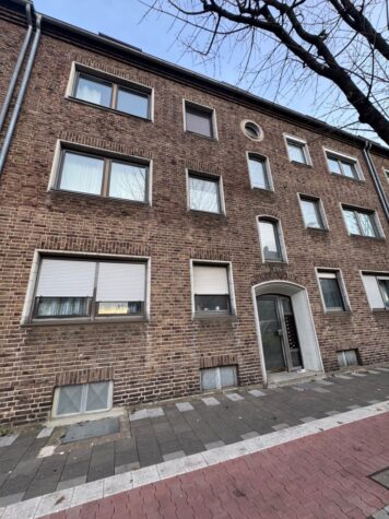 Voll vermietetes 9-Fam.-Haus mit Garten in gefragter Lage, 40591 Düsseldorf, Mehrfamilienhaus