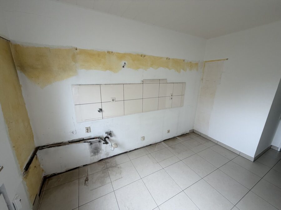Renovierte 2-Zimmer-Wohnung mit Balkon auf der Neusser Furth - Photo 3