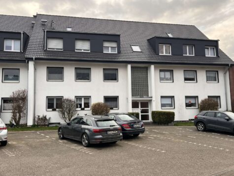 Kapitalanlage in Neuss: Vermietete 2-Zimmer-Eigentumswohnung mit Balkon und Stellplatz, 41472 Neuss, Wohnung