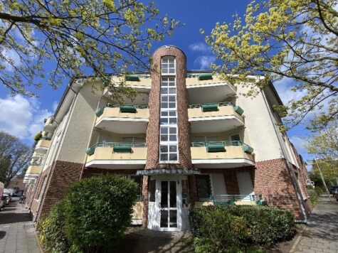 Neuss – Furth, moderne 3 Zimmer Wohnung mit 2 Balkonen und TG-Stellplatz! Provisionsfrei!, 41462 Neuss, Etagenwohnung