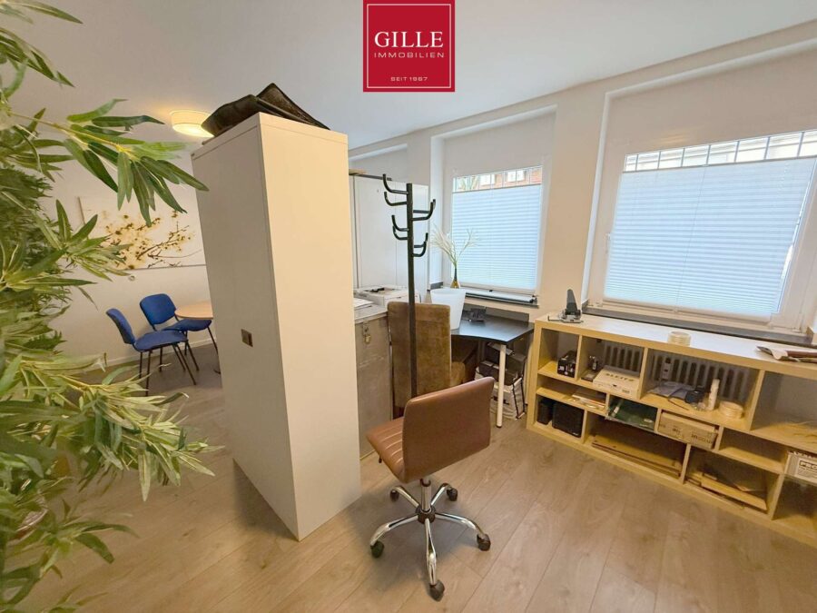 Ebenerdige Bürofläche mit Terrasse im Erdgeschoss in zentraler Lage der Neusser Innenstadt - Büro Nr. 1