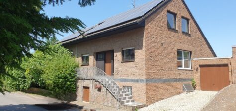 Freistehendes EFH, Blick ins Grüne, top Energieeffizienz, 41472 Neuss-Helpenstein, Einfamilienhaus